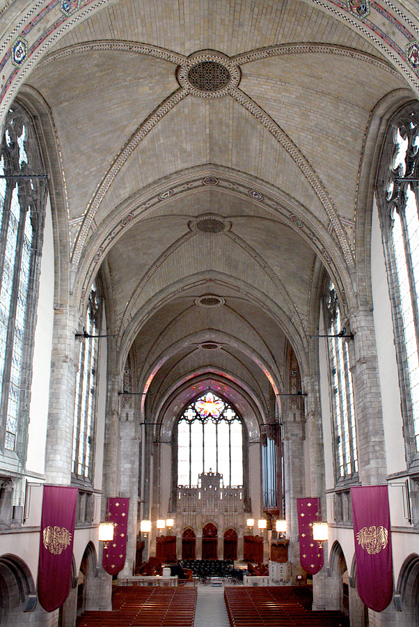 Rockefeller Memorial Chapel with ribs, vaults, and apse ceiling decorated in glazed ceramic tile